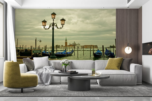 Best Country Wallpaper, City Wallpaper, Non Woven, Gondolas in Venice and Canal Wallpaper, Vintage Street Lamp Wall Mural